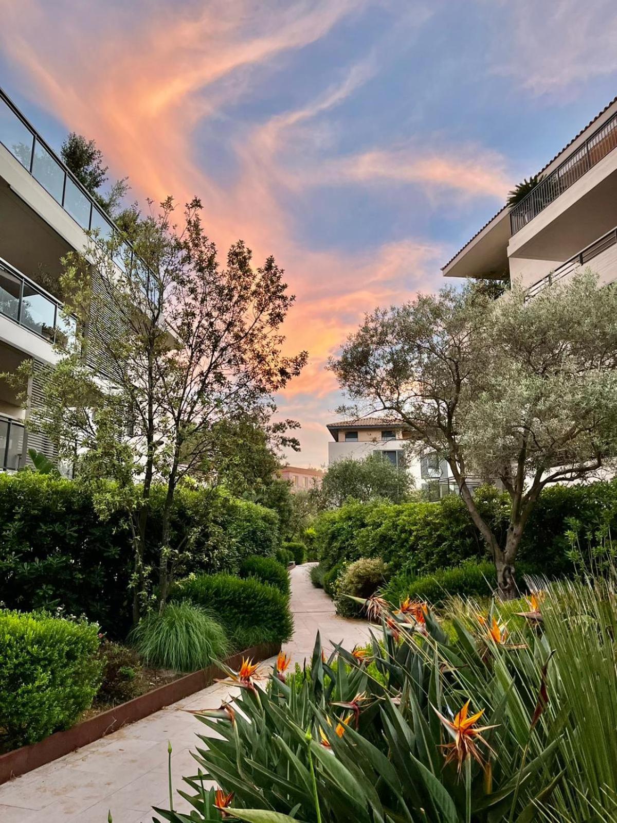 Exclusive Resort Apartments With Parking Saint-Tropez Ngoại thất bức ảnh